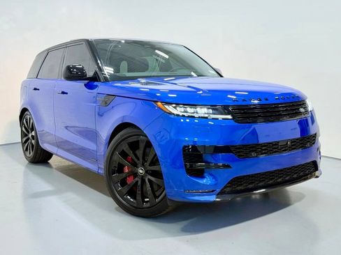 Used 2025 Land Rover Range Rover Sport Autobiography AWD/4WD image 5