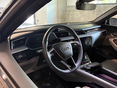 Used 2024 Audi Q8 e-tron Prestige w/ Prestige Package AWD/4WD image 4