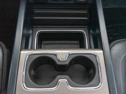 Used 2018 GMC Sierra 2500 Denali image 28