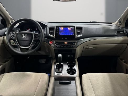 Used 2018 Honda Pilot EX image 18