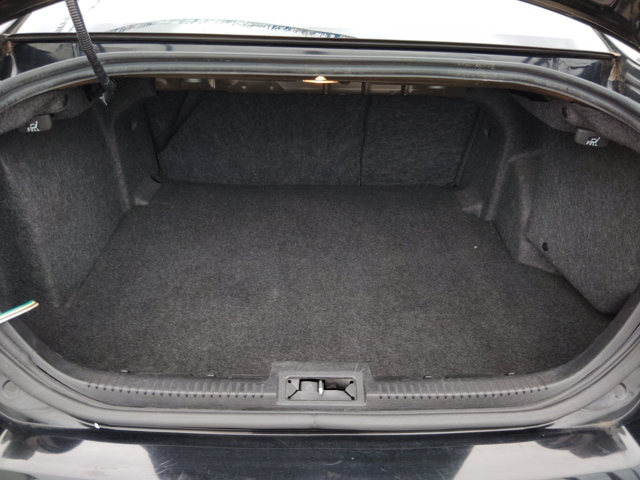 Used 2012 Ford Fusion SEL FWD image 10