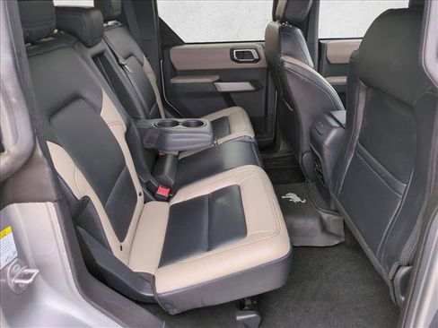 Used 2023 Ford Bronco Wildtrak image 20