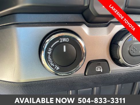 Certified 2023 Toyota Tacoma SR AWD/4WD image 33