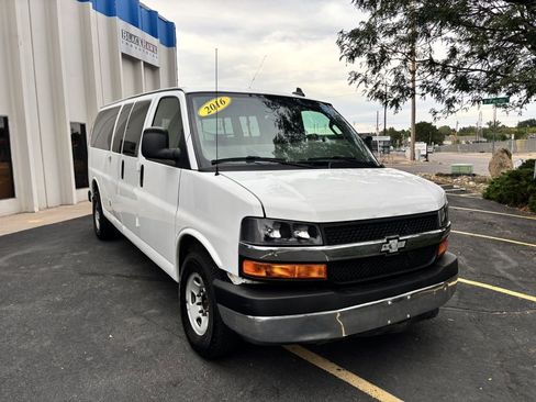 Used 2016 Chevrolet Express 3500 LT w/ LT Preferred Equipment Group image 9