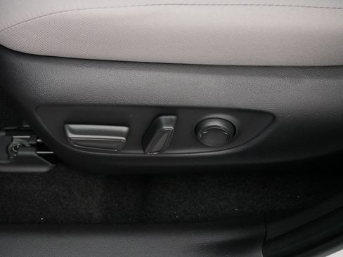 Certified 2025 Toyota RAV4 XLE w/ Convenience Package image 20