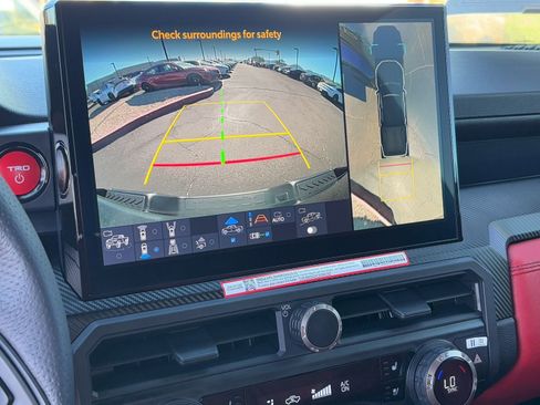 Certified 2025 Toyota Tacoma TRD Pro image 26