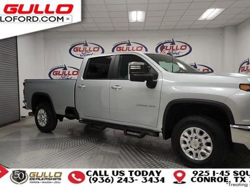 Used 2023 Chevrolet Silverado 3500 LT w/ Convenience Package image 2
