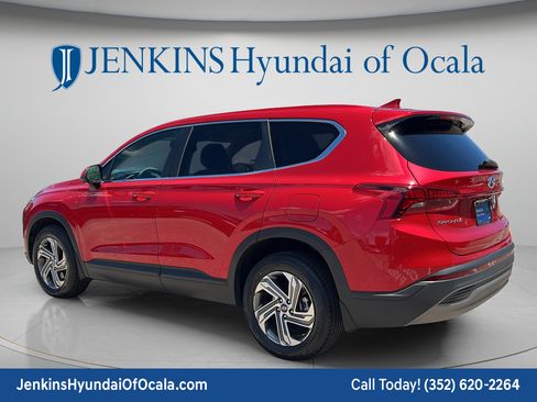 Certified 2023 Hyundai Santa Fe SE FWD image 5