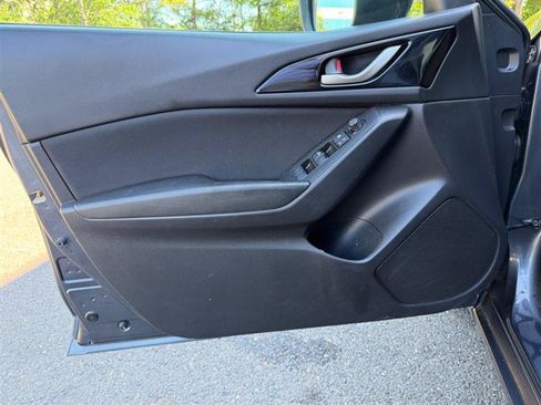 Used 2015 MAZDA MAZDA3 i Touring FWD image 35