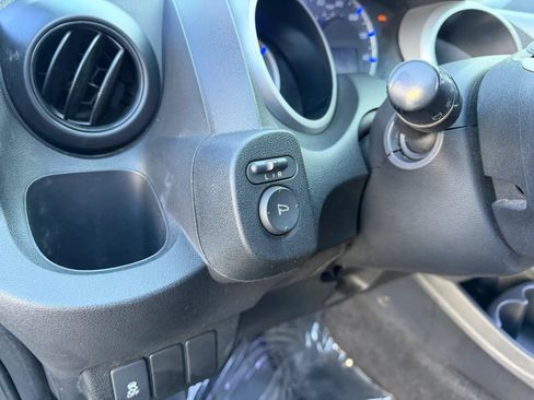 Used 2013 Honda Fit image 19