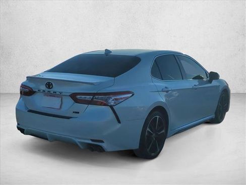 Used 2020 Toyota Camry XSE w/ Navigation Package FWD image 5