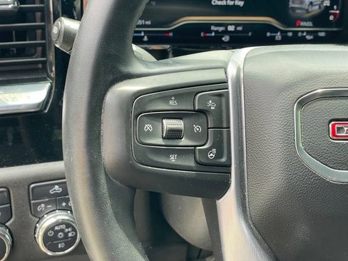 Used 2023 GMC Sierra 1500 Elevation AWD/4WD image 16
