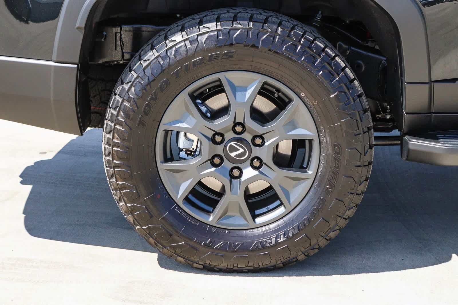 Certified 2026 Lexus GX 550 AWD/4WD image 11