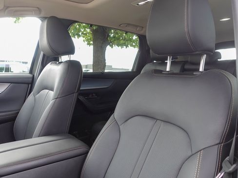 Used 2024 MAZDA CX-90 Plug-In Hybrid w/ Preferred image 10