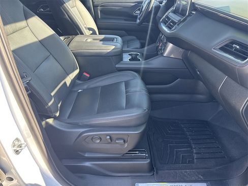 Used 2023 Chevrolet Tahoe RST w/ Luxury Package image 13