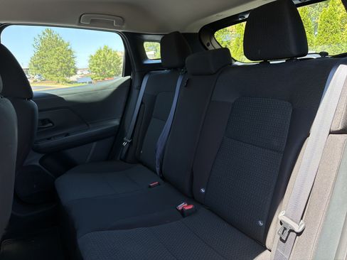 Used 2025 Nissan Kicks S FWD image 8