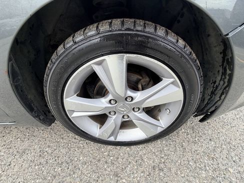 Used 2014 Acura ILX w/ Premium Package FWD image 25