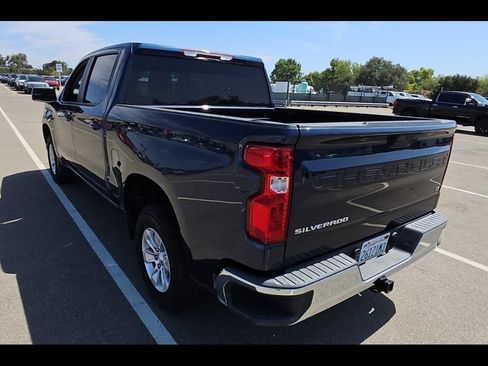 Used 2022 Chevrolet Silverado 1500 LT RWD image 4