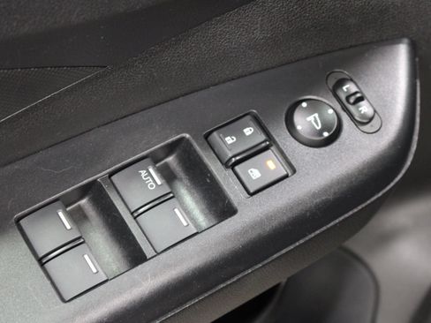 Used 2016 Honda CR-V LX image 7