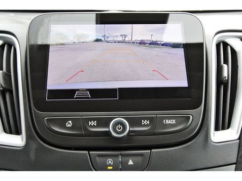 Used 2024 Chevrolet Malibu RS FWD image 23