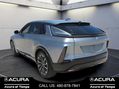 Used 2024 Cadillac Lyriq Sport RWD image 6