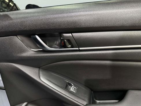 Used 2021 Honda Accord Sport image 47
