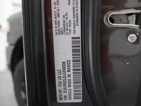 Used 2020 RAM 2500 Big Horn w/ Night Edition AWD/4WD image 69