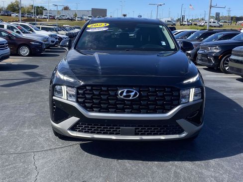Used 2023 Hyundai Santa Fe SE image 2