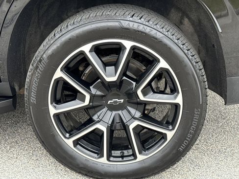 Used 2023 Chevrolet Tahoe RST w/ Luxury Package AWD/4WD image 20