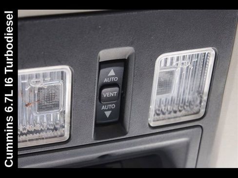 Used 2017 RAM 2500 Laramie w/ Convenience Group AWD/4WD image 26