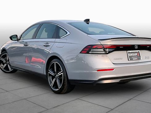 Used 2024 Honda Accord Sport image 12