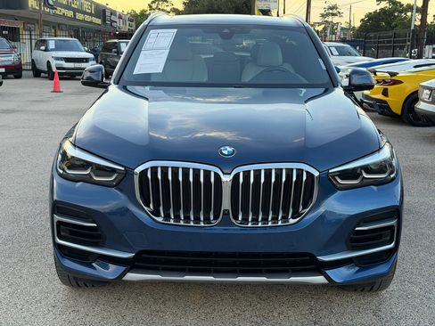 Used 2023 BMW X5 xDrive40i w/ Parking Assistance Package AWD/4WD image 2