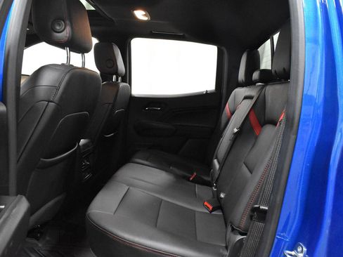 Used 2023 Chevrolet Colorado Z71 w/ Z71 Convenience Package 2 AWD/4WD image 5