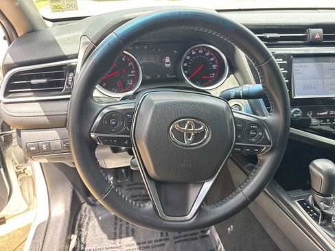 Used 2018 Toyota Camry XSE FWD image 22