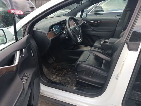Used 2018 Tesla Model X 100D image 4