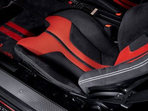 Certified 2015 Ferrari 458 Speciale A image 27