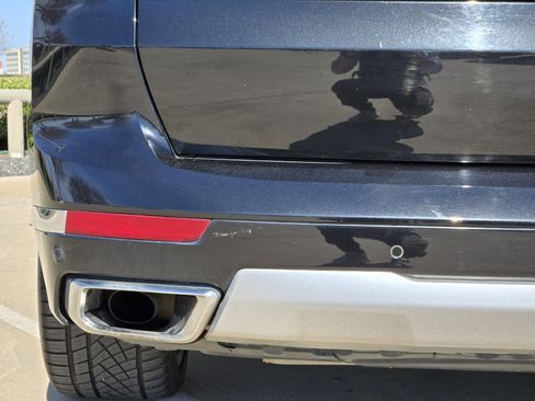 Used 2020 BMW X7 xDrive40i w/ Premium Package image 14