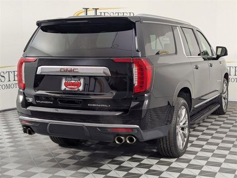 Used 2021 GMC Yukon XL Denali image 7