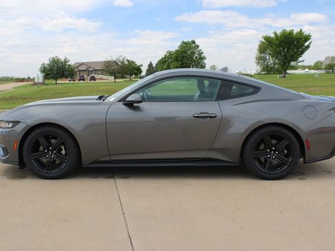 Used 2024 Ford Mustang Premium RWD image 14