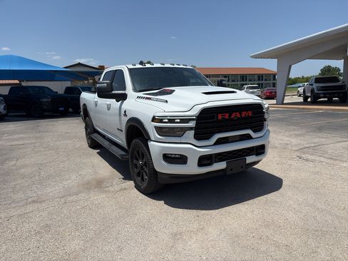 Used 2025 RAM 2500 Laramie w/ Night Edition AWD/4WD image 3