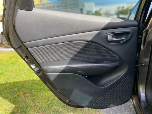 Used 2015 Dodge Dart SXT image 31