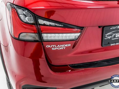 Used 2022 Mitsubishi Outlander Sport SE image 5