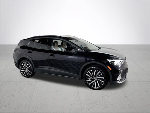 Certified 2025 Volkswagen ID.4 Pro AWD/4WD image 5