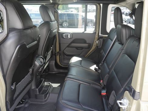 New 2025 Jeep Wrangler Unlimited Rubicon 392 image 25