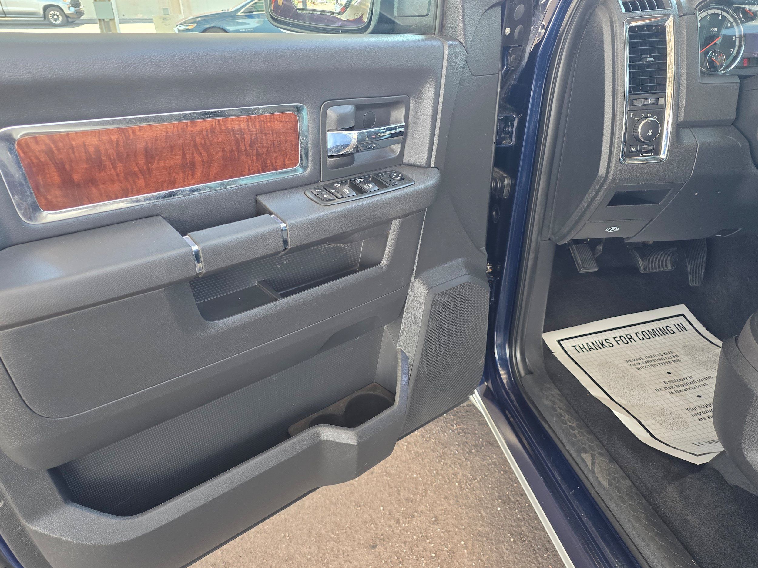 Used 2012 RAM 1500 Laramie AWD/4WD image 12