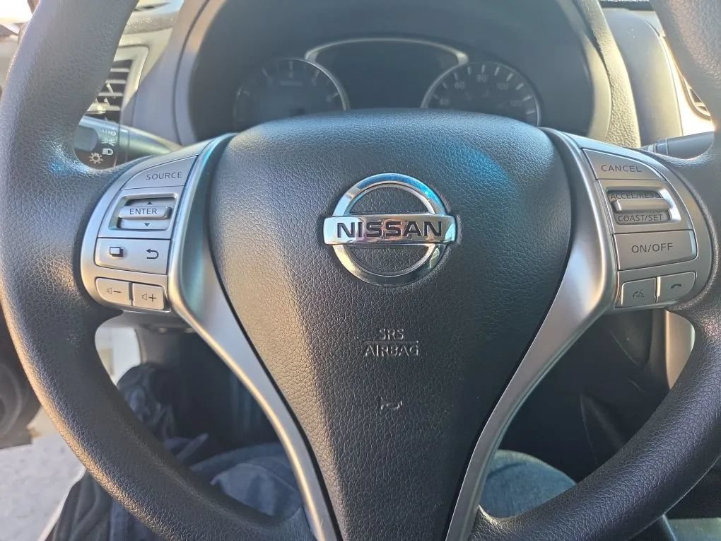 Used 2016 Nissan Altima 2.5 S FWD image 12
