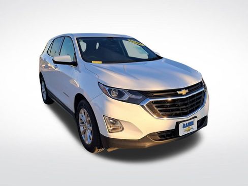 Used 2020 Chevrolet Equinox LT w/ LPO, Cargo Package image 2