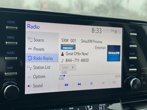 Used 2023 Toyota Sienna Platinum image 26