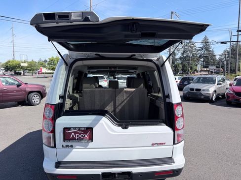 Used 2013 Land Rover LR4 HSE AWD/4WD image 8