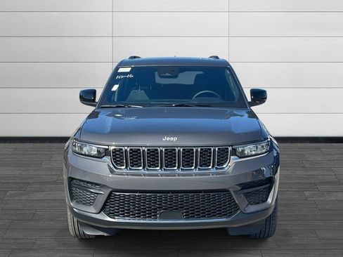 New 2025 Jeep Grand Cherokee Laredo X w/ Luxury Tech Group I image 8